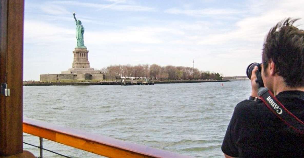 Manhattan: Statue and Skyline Cruise Aboard a Luxury Yacht - Booking Information