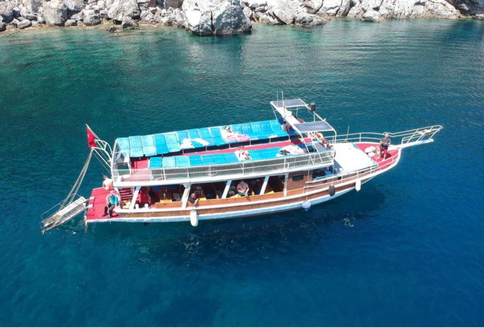 Marmaris Boat Trip Lunch & Unlimited Soft & Alcoholic Drinks - Common questions