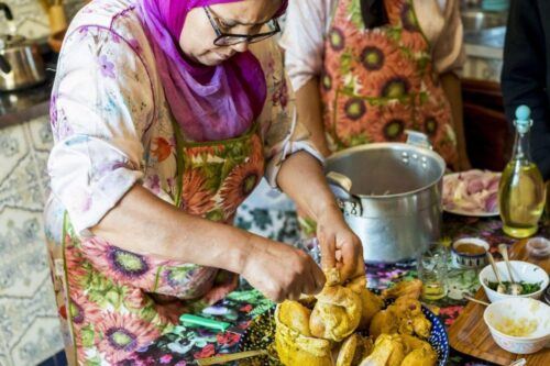 Marrakech: Cooking Class With Local Woman Incl Transport - Payment and Gift Options