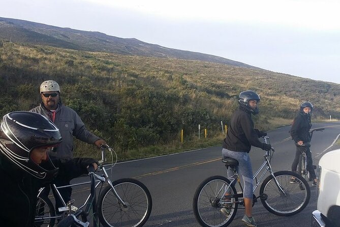 Maui Haleakala Sunrise Downhill Bike Tour With Mountain Riders Rated #1 - Common questions