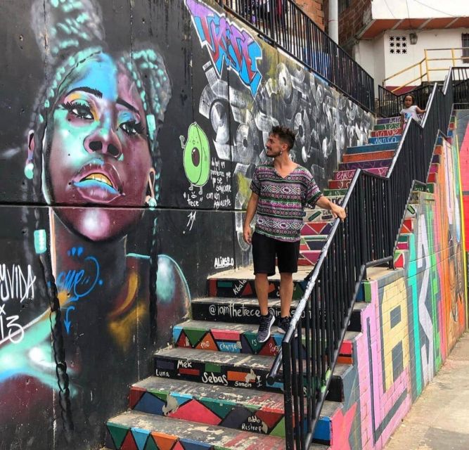 Medellin: Commune 13 Tour With Street Food - Tour Benefits