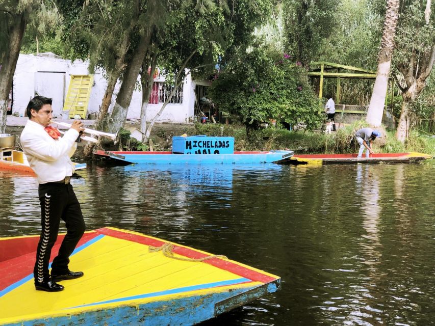 Mexico City: The Magic of Xochimilco & Frida Kahlo Museum - Getting There