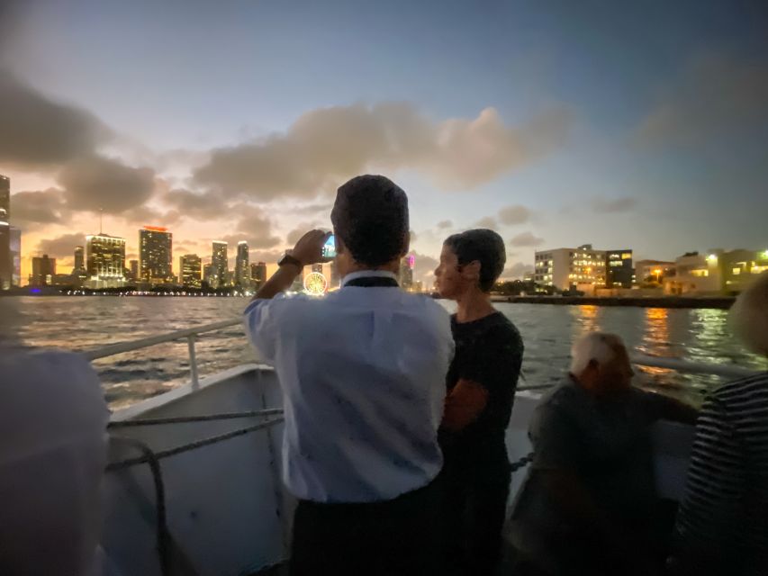 Miami: Evening Cruise on Biscayne Bay - Highlights of the Cruise