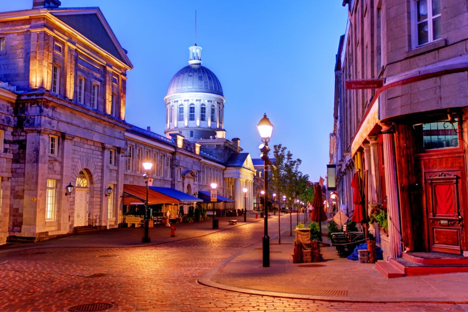 Montreal: First Discovery Walk and Reading Walking Tour - City Legends and Stories