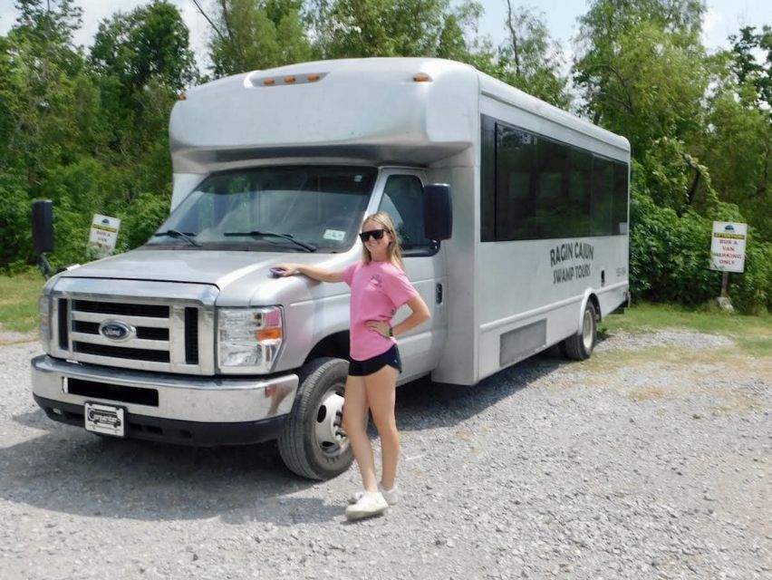 New Orleans: 10 Passenger Airboat Swamp Tour - Pickup Options