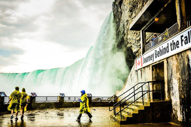 Niagara Falls Tour From Toronto With Boat, Journey Behind the Falls and Lunch - Last Words