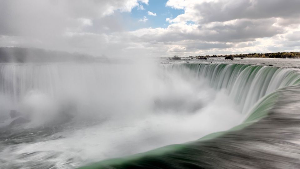 Niagara Falls, USA: Guided Tour & Optional Maid of the Mist - Maid of the Mist Boat Ride