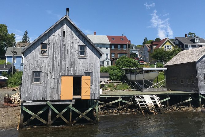 Nova Scotia Day Tour - Visit Peggys Cove, Lunenburg, and the Annapolis Valley. - Last Words