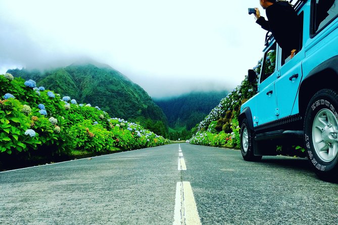 Off the Beaten Track Half Day Sete Cidades Jeep Tour - Customer Satisfaction