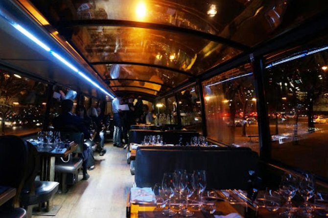 PARIS : Gourmet Dinner by Luxury Bus in the Capital of Lights - Common questions