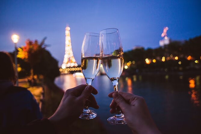 Paris Magical Evening With Champagne on Board by Luxury Van - Key Points