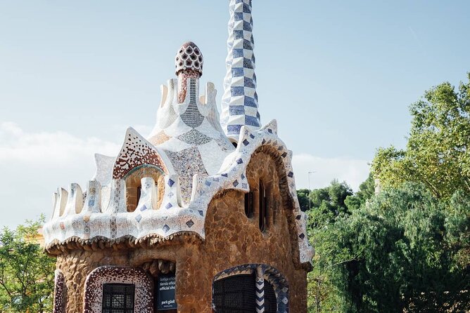 Park Guell Guided Tour With Private Transfers - Common questions