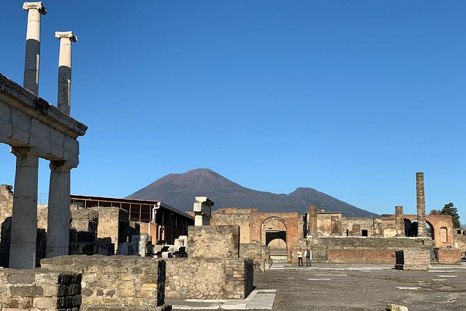 Pompeii Tour Wine & Food Tasting at Mt. Vesuvius - Common questions