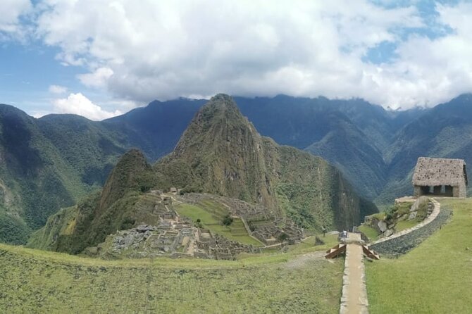 Private 2-Day Tour in Sacred Valley and Machu Picchu From Cusco