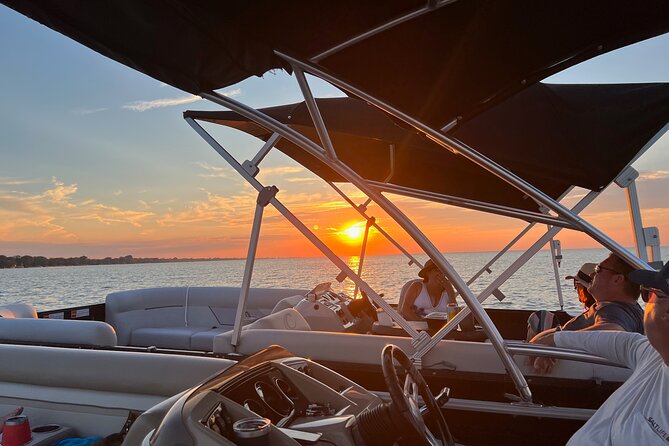 Private 2-hour Sunset Cruise on Lake St Clair and Detroit River - Common questions