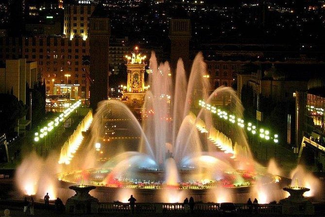 Private Barcelona Best Views: Old Town, Montjuic Castle&Magic Fountain Show Tour - Last Words