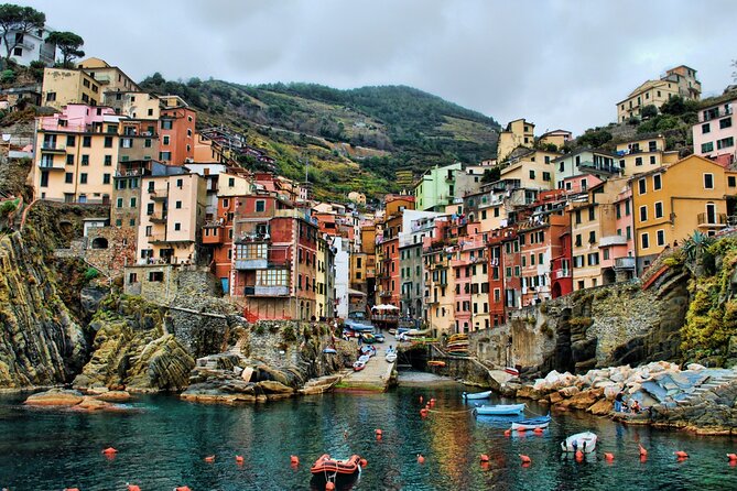 Private Day Trip to Cinque Terre and Pisa From Florence - Common questions