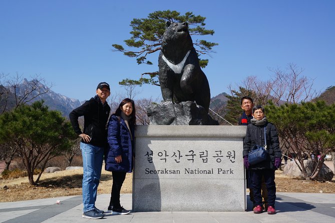 Private English Speaking Driver: Seoraksan & East Sea or Nami Island From Seoul - Customer Reviews and Ratings