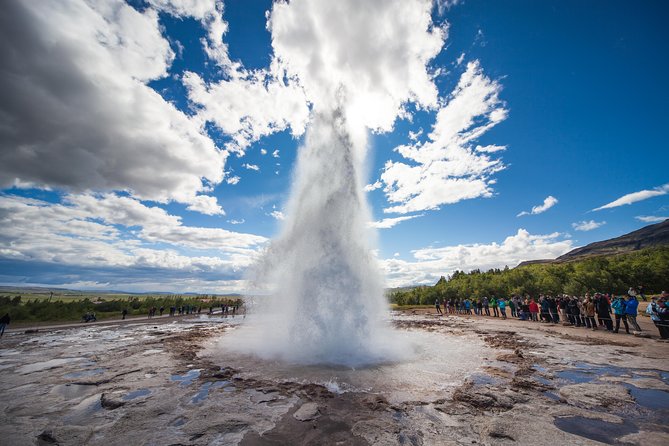 Private Golden Circle With Blue Lagoon Day Tour - Common questions