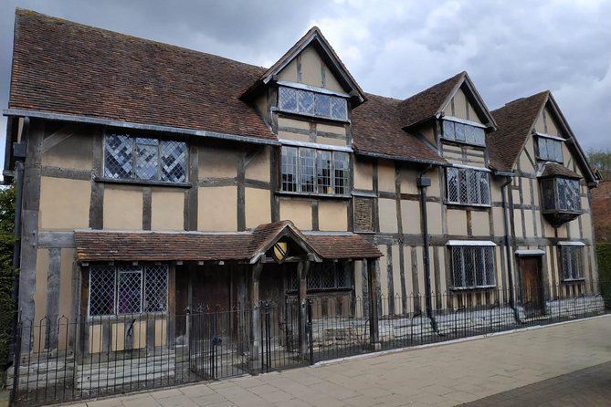 PRIVATE Guided Tour of Shakespeares Stratford Upon Avon - Accessibility and Accommodations