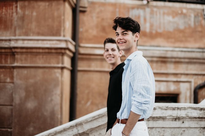 Private Photo Session With a Local Photographer in Barcelona - Proximity to Public Transportation