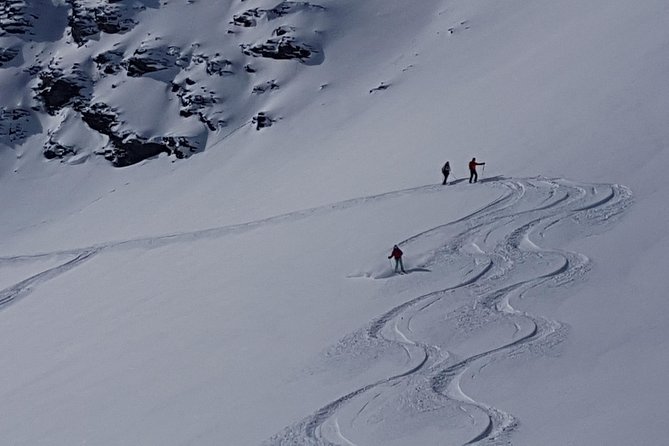Private Ski & Snowboard / Hiking & Backcountry Lessons - Accessibility Information