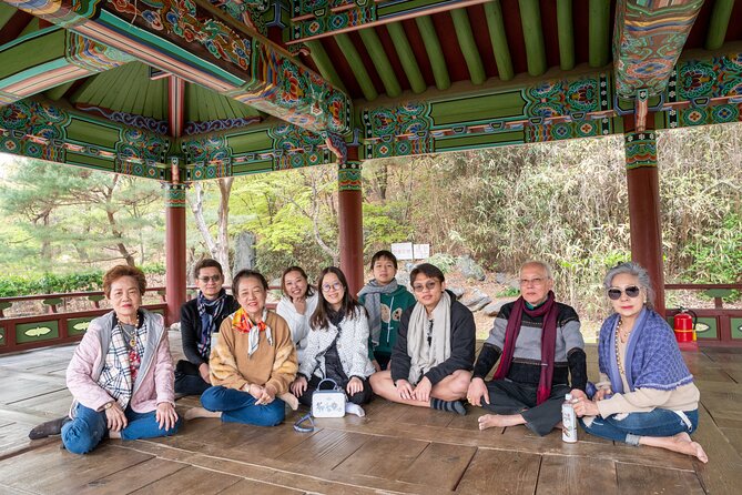 Private Tour Around Suwon UNESCO Fortress and Korea Folks Village - Common questions