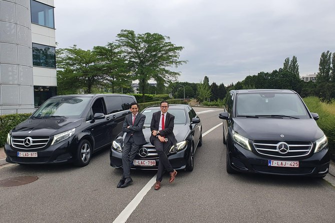 Private Transfer From Brussels to Frankfurt With Luxury Car - Booking and Reservation Process