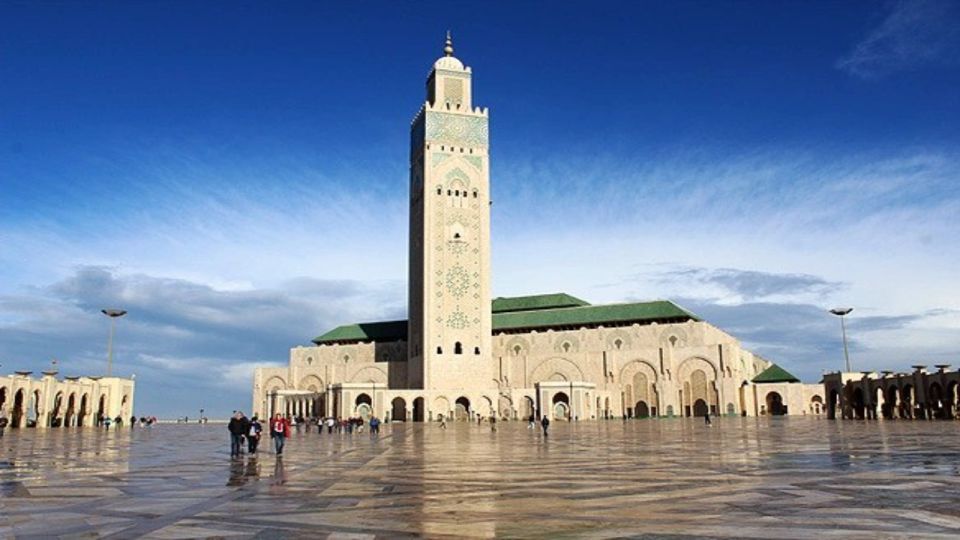 Private Transfert Between Marrakech & Casablanca Airport - Professional Drivers