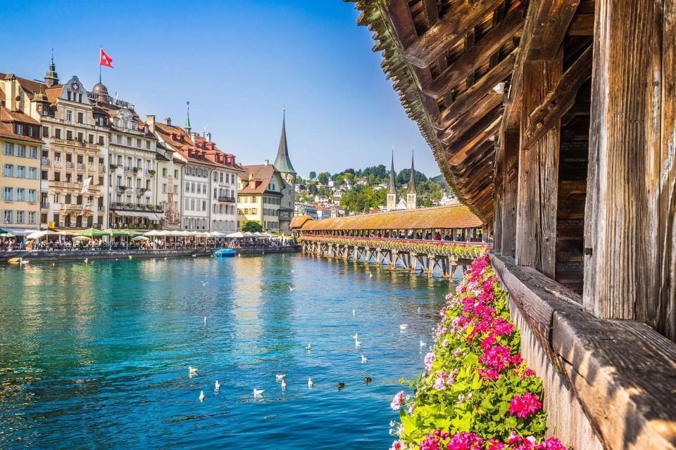 Private Walking Day Tour in Zurich - Historical Landmarks and Architecture