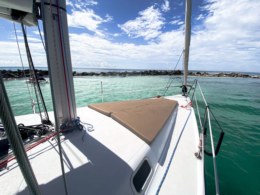 Puerto Aventuras: Private Sunset Sailing Tour - Booking Information