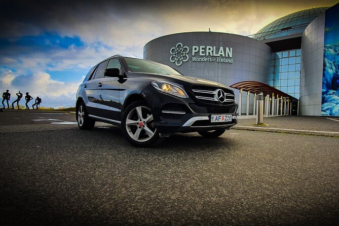Reykjavik Area to Keflavik Private Luxury Airport Transfer - Convenient and Hassle-free Travel