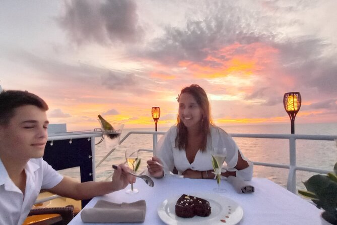 Romantic Sunset Diner - Booking Information and Reservations