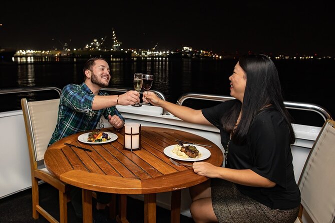 San Diego Harbor Dinner Cruise - Witness Stunning San Diego Skyline Views