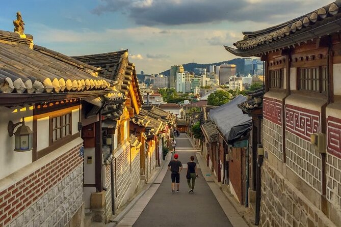 Seoul Full Day Tour With a Local: 100% Personalized & Private - Photography Memories