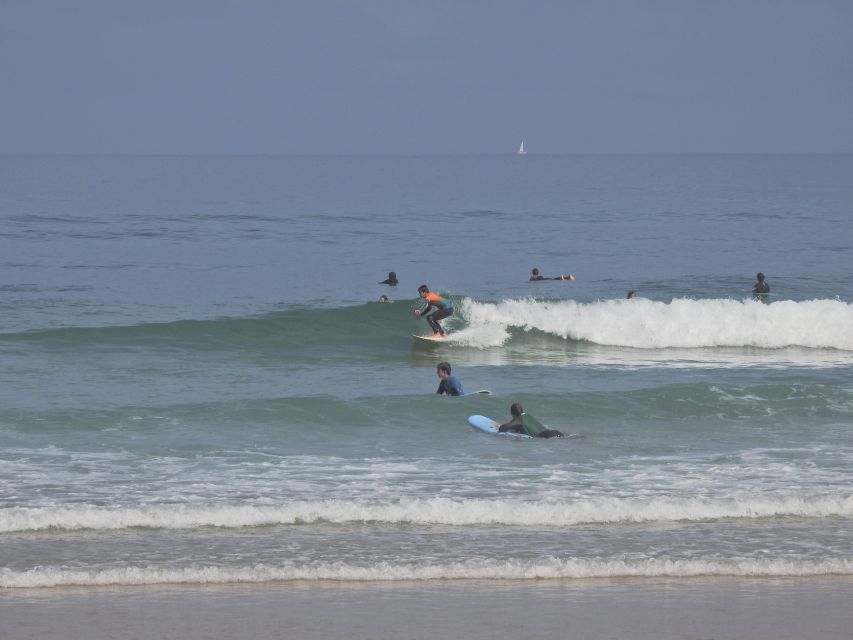 Sintra: 2-Hour Group Surf Lesson at Praia Grande - Common questions