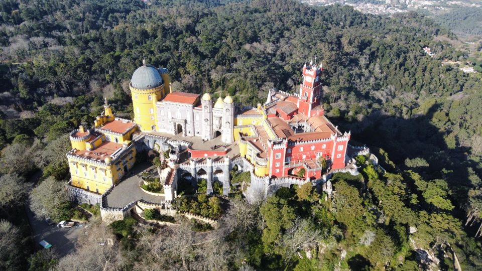 Sintra : Exclusive Full-Day Monuments Tour - Sintras Historic Town