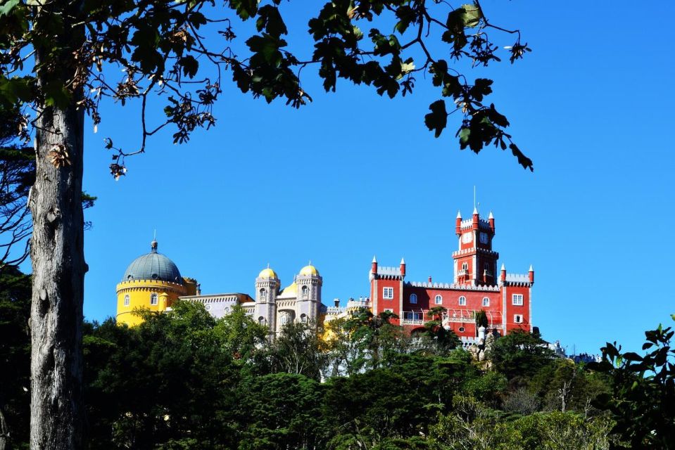 Sintra:1 Hour Tuk Tuk Experience to Pena Palace(3 Monuments) - Booking Information