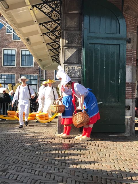 Small Group Alkmaar Cheese Market and City Tour *English* - Last Words