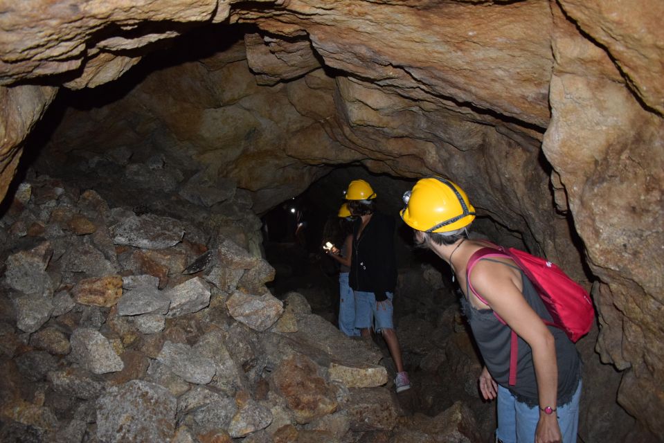 Speleology in the Arouca Geoparks Tungsten Mines - Common questions