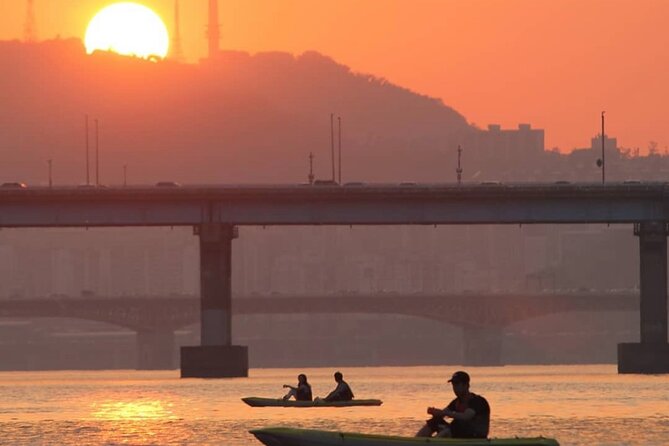 Stand Up Paddle Board (SUP) and Kayak Activities in Han River - Accessibility Information