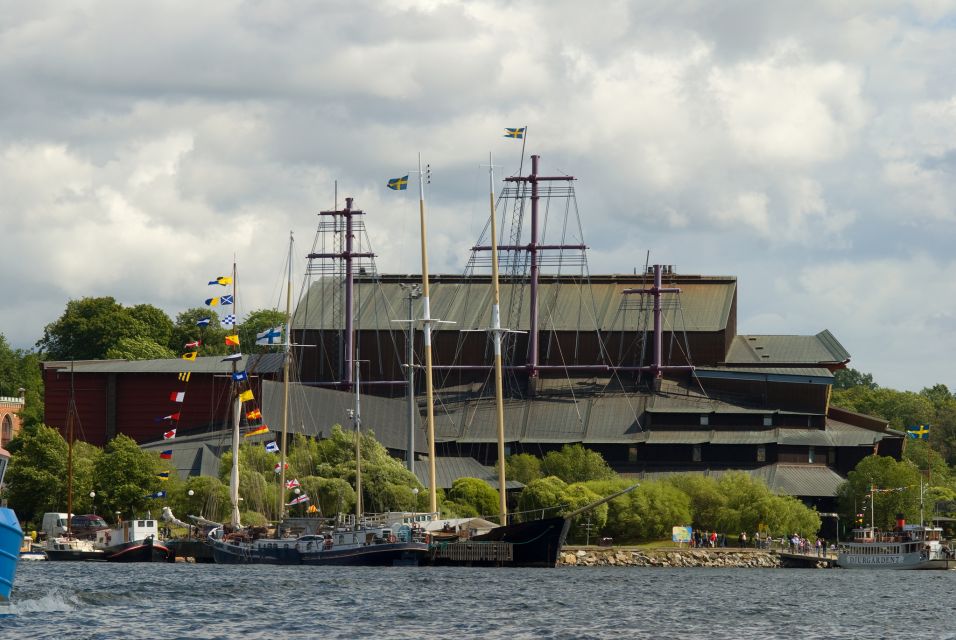 Stockholm: Old Town, Djurgården Island & Vasa Museum - Background