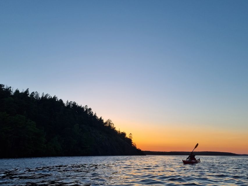 Stockholm: Sunset Kayak Tour on Lake Mälaren With Tea & Cake - Guide Information