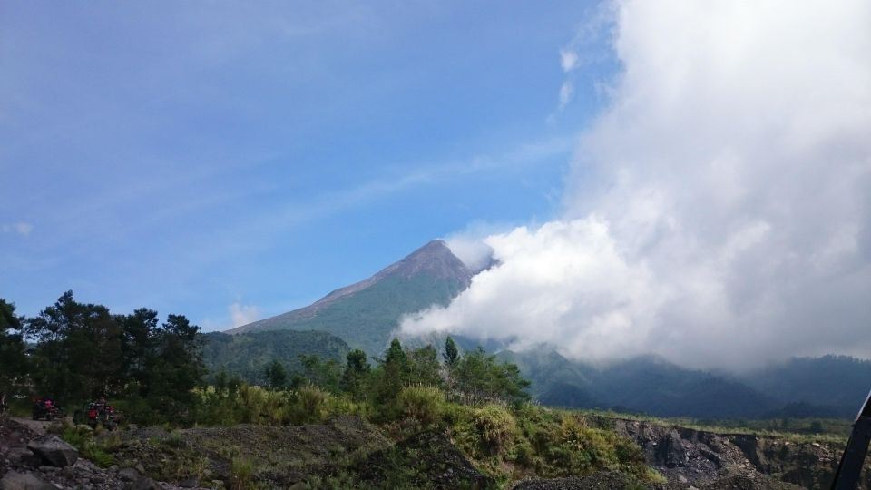 Sunrise Setumbu Hill, Borobudur & Merapi Jeep Lava Tour - Last Words