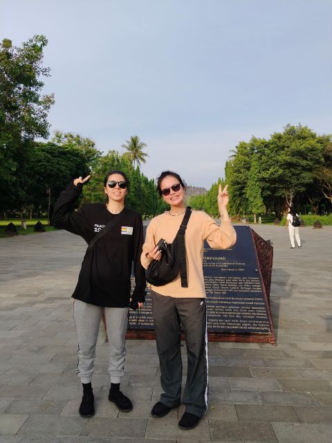 Sunrisesaka. Borodudur Climb Up, Pawan & Mendut Temple. - Last Words