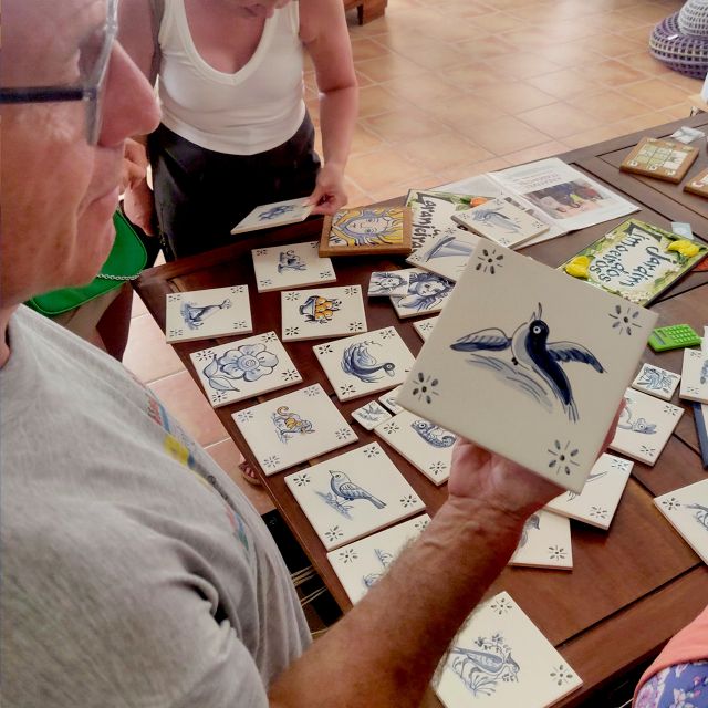 Tile Painting Workshop in the Algarve - Common questions