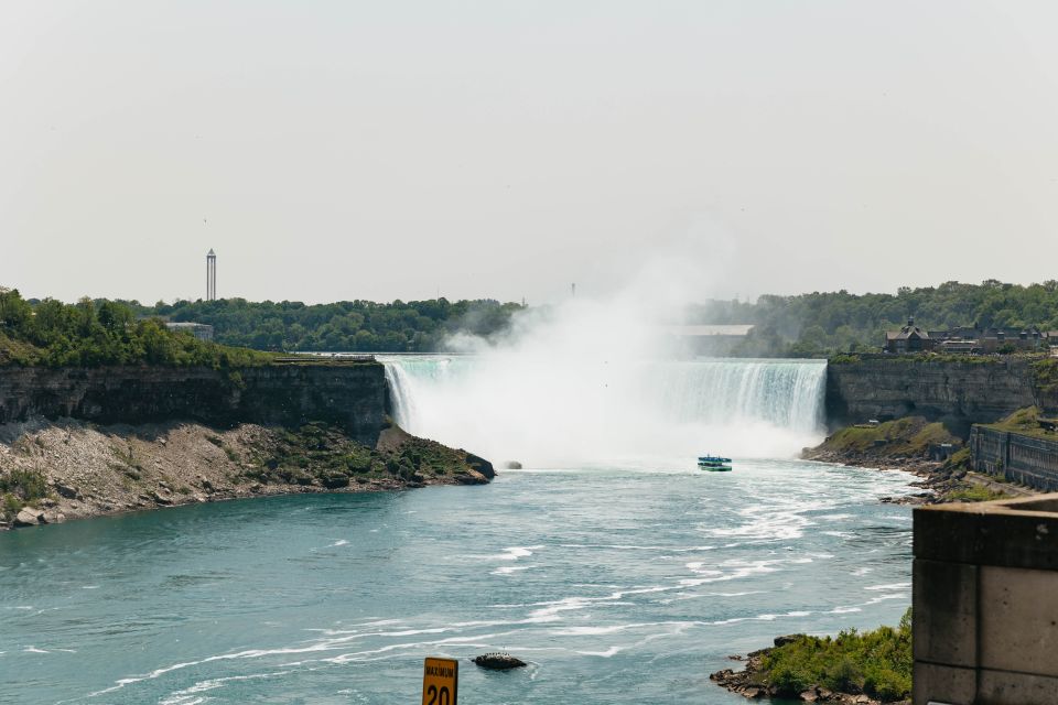 Toronto: Niagara Falls Day Trip With Optional Cruise & Lunch - Cruise Experience