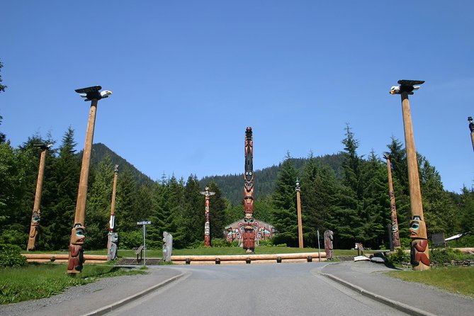 Totems, City & Wildlife by Cable Car Trolley - Meeting and Pickup Information