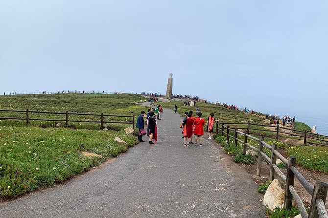 Tour to Sintra, Cabo Da Roca and Cascais Half Day Private Tour - Viator Assistance and Information