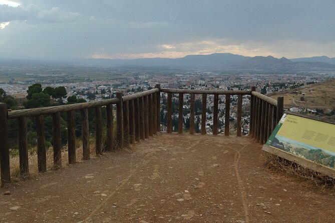 Urban Hiking, Dehesa Del Generalife. Around the Alhambra. Granada - Last Words